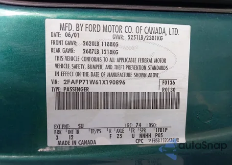 2001 Ford Crown Victoria Police Interceptor z USA, uszkodzony, nr VIN 2FAFP71W61X190896